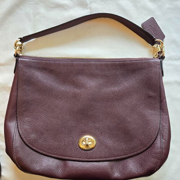 COACH - PEBBLE TURNLOCK HOBO - SADDLE BAG - USED - Picture 10 of 13